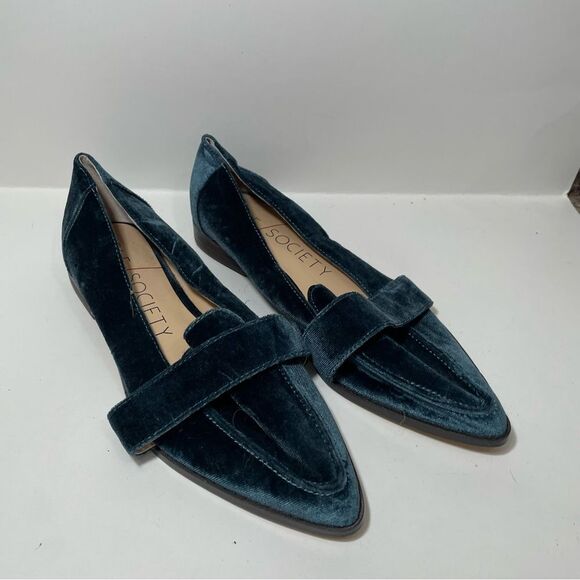 NWOT Sole Society Blue Velvet Pointed Toe Loafers - Picture 3 of 8